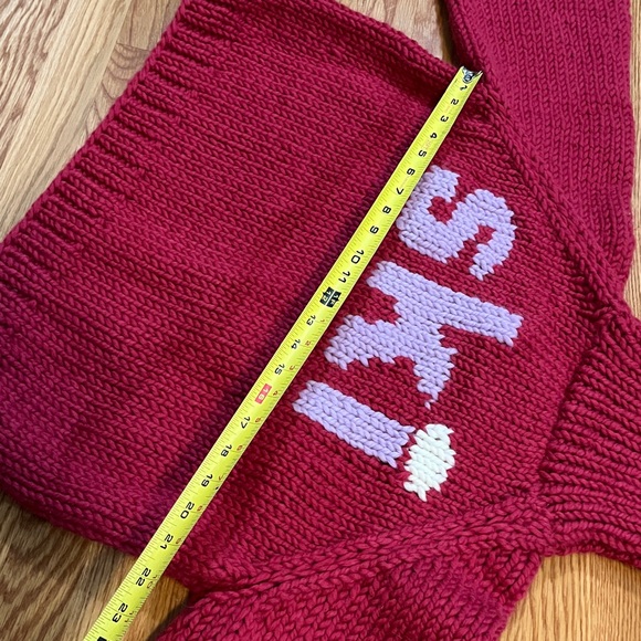 Gogo Oui Sku Pullover Sweater One Size NWT - Picture 10 of 17